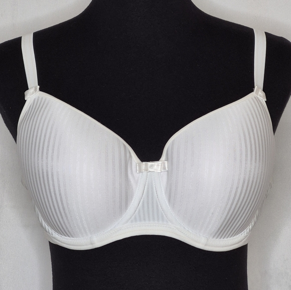 Freya Idol Underwire Moulded Balcony Seam Free T-Shirt Bra in White - Size 38C - Picture 4 of 14